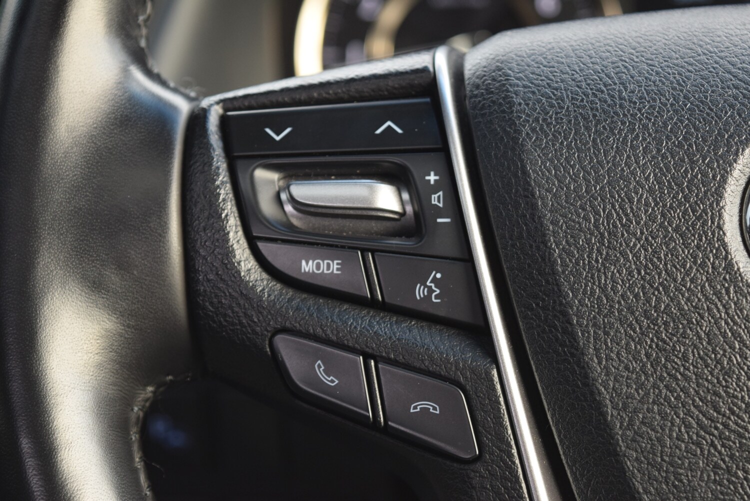 Used Toyota Alphard 2021 for sale - 77682815: Photo 51