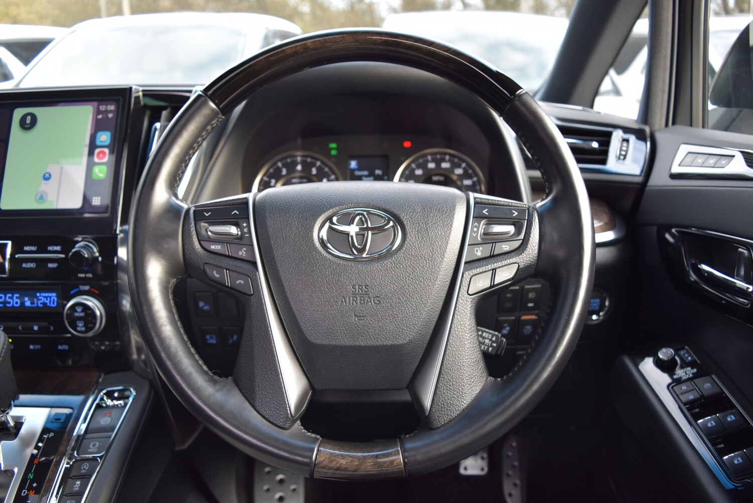 Used Toyota Alphard 2021 for sale - 77682815: Photo 53