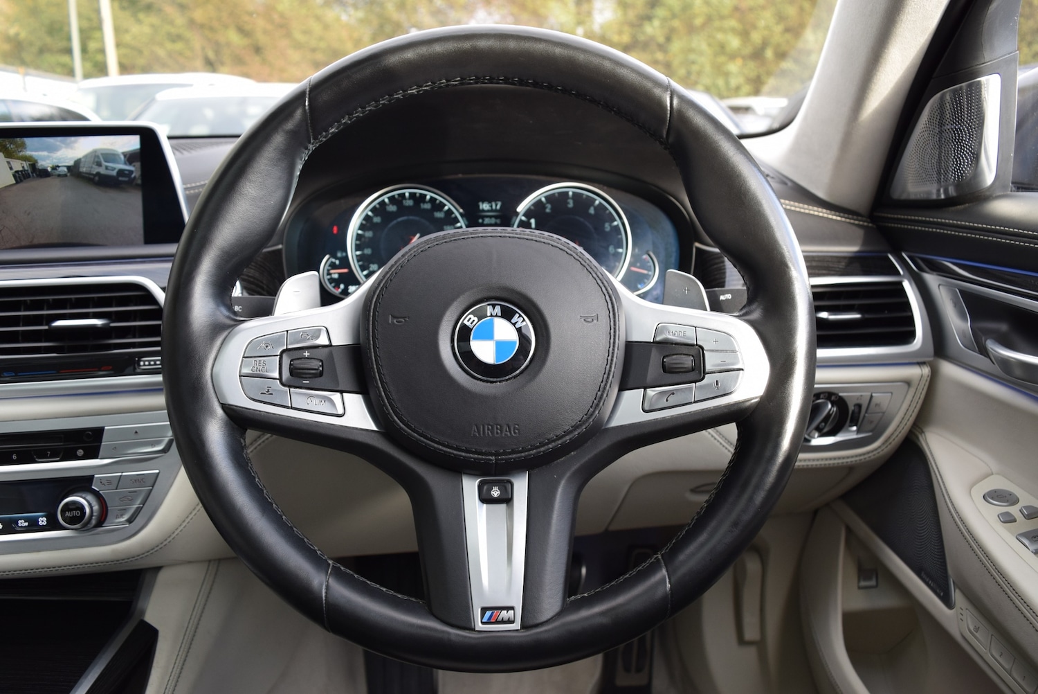 Used BMW 7 Series 2019 for sale - 76287180: Photo 35