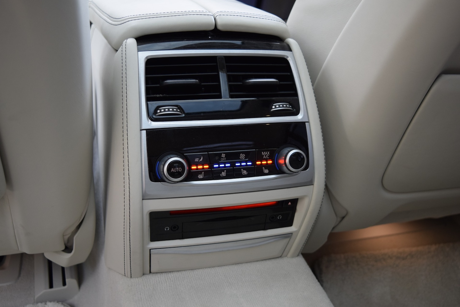 Used BMW 7 Series 2019 for sale - 76287180: Photo 52