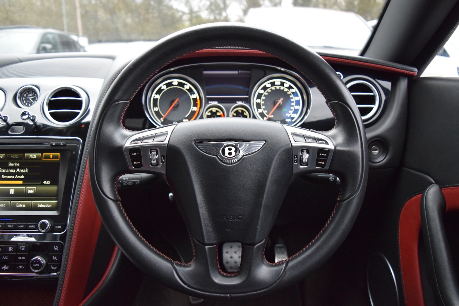 Used Bentley Continental 2015 for sale - 76965676: Photo 15