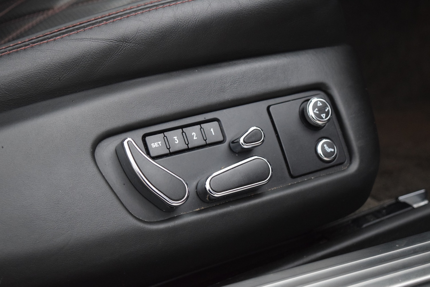 Used Bentley Continental 2015 for sale - 76965676: Photo 52