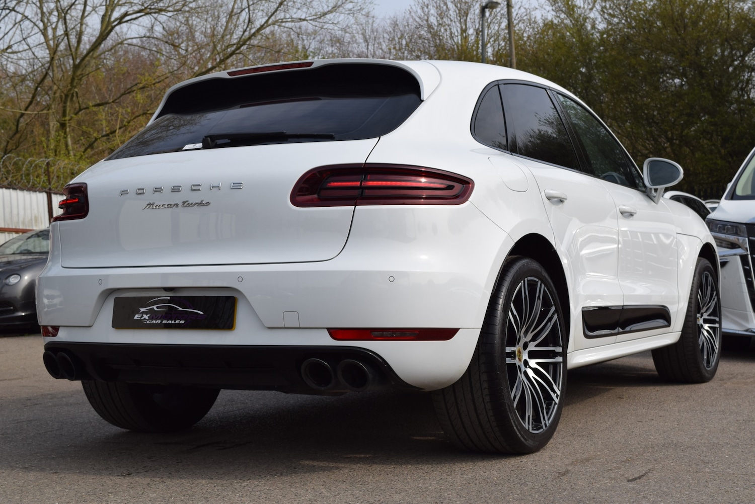 Used Porsche Macan 2026 for sale - 77991912: Photo 3