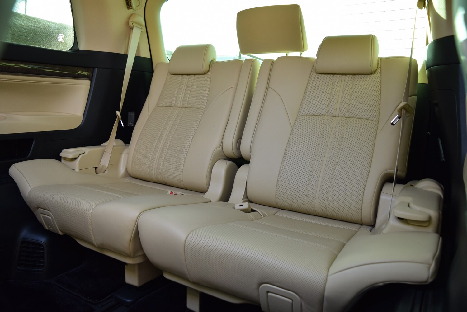 Used Toyota Alphard 2021 for sale - 77683586: Photo 14
