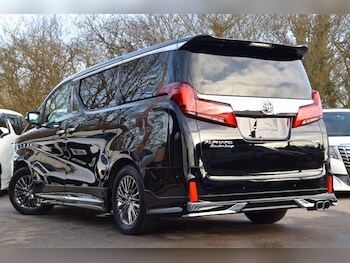 Used Toyota Alphard 2021 for sale - 77683586: Photo