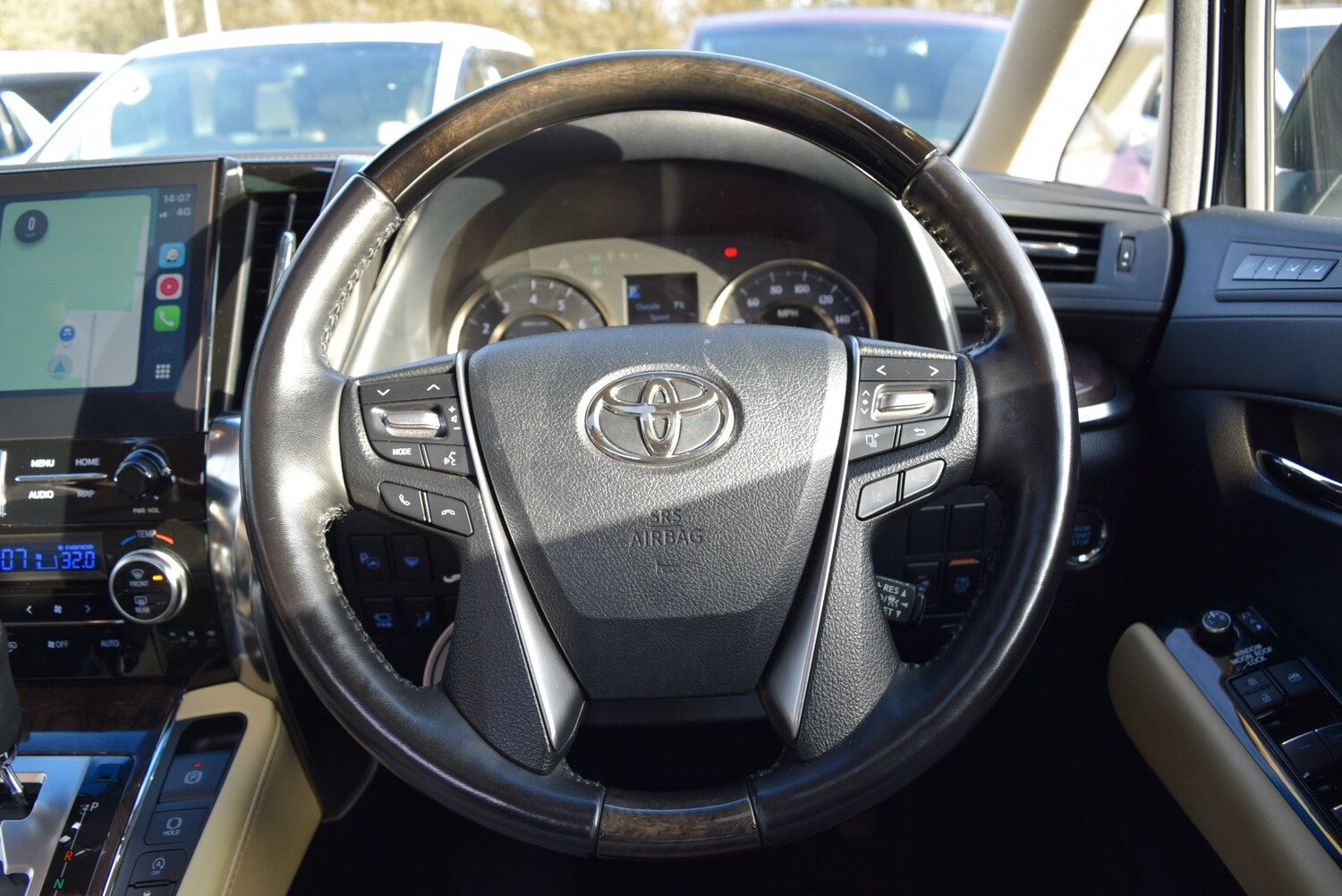 Used Toyota Alphard 2021 for sale - 77683586: Photo 55