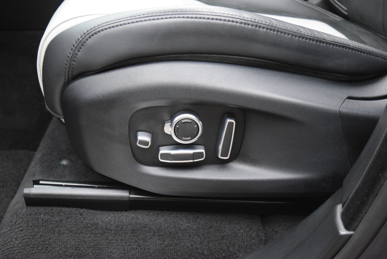 Used Land Rover Range Rover Sport 2018 for sale - 76286938: Photo 67