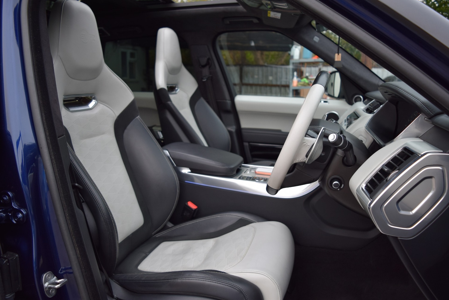 Used Land Rover Range Rover Sport 2018 for sale - 76286938: Photo 9