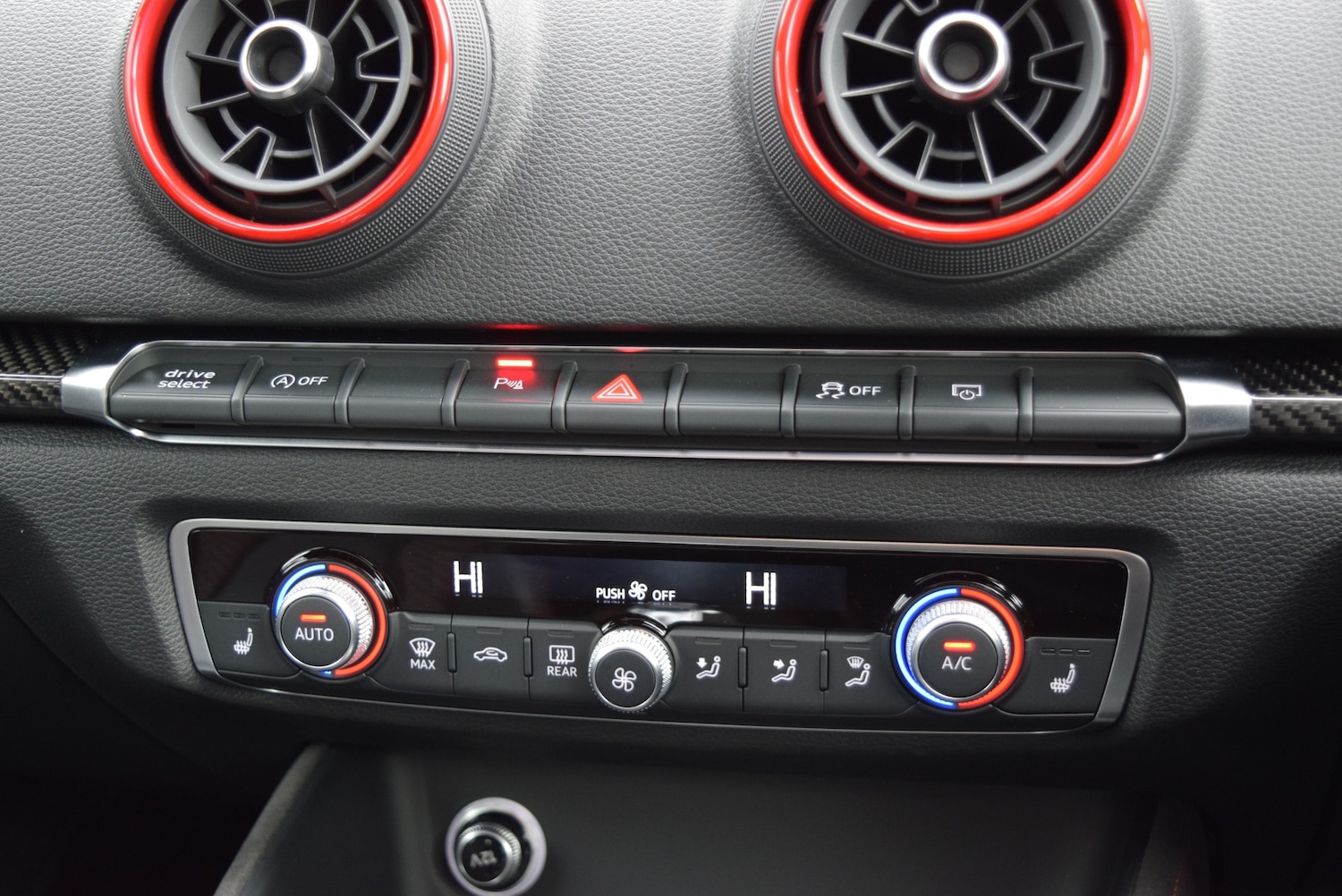 Used Audi RS3 2026 for sale - 77337029: Photo 38