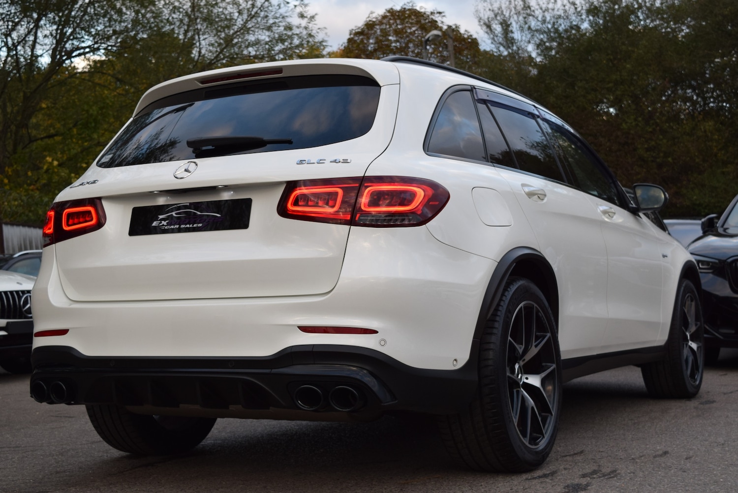 Used Mercedes-Benz GLC 2019 for sale - 76287323: Photo 3