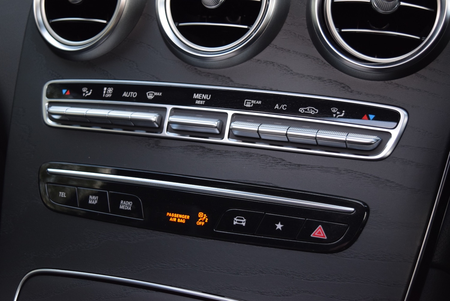 Used Mercedes-Benz GLC 2019 for sale - 76287323: Photo 45