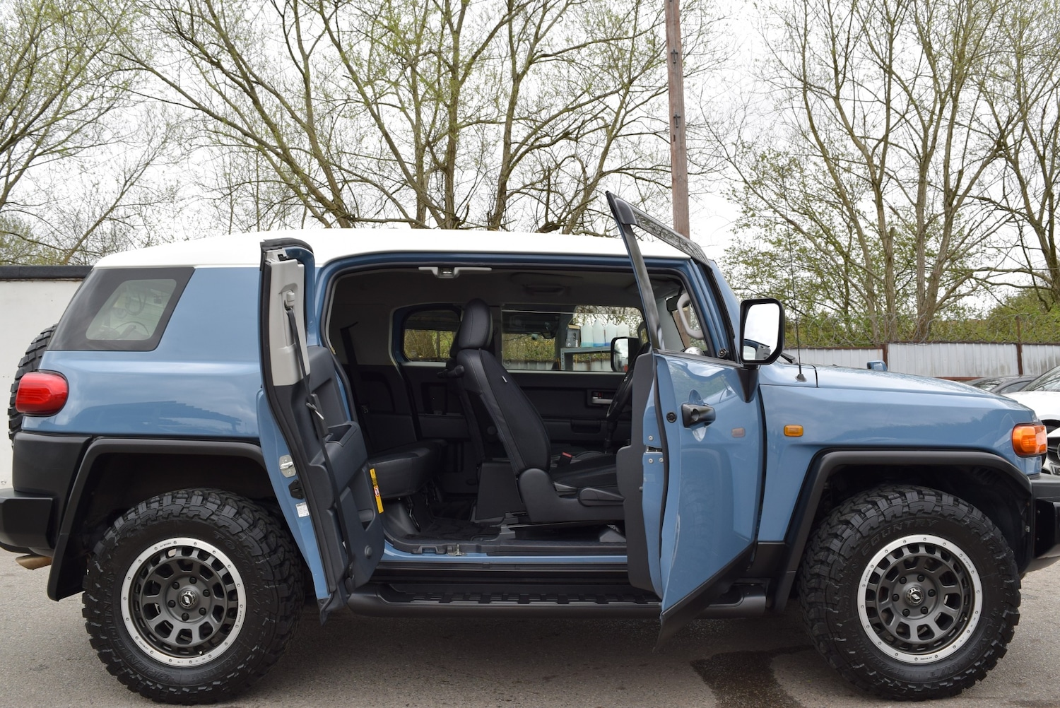 Used Toyota FJ Cruiser 2015 for sale - 78108058: Photo 19