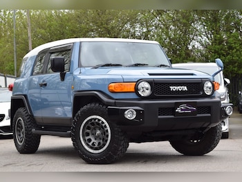 Used Toyota FJ Cruiser 2015 for sale - 78108058: Photo