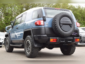 Used Toyota FJ Cruiser 2015 for sale - 78108058: Photo
