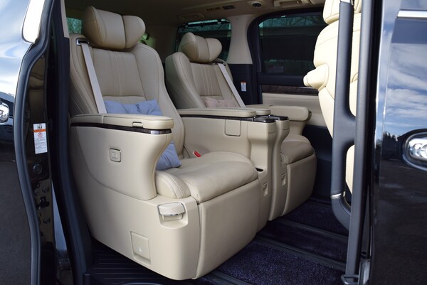 Used Toyota Alphard for sale - 73426227: Photo 11