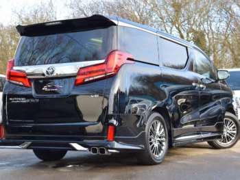 Used Toyota Alphard 2021 for sale - 73426227: Photo