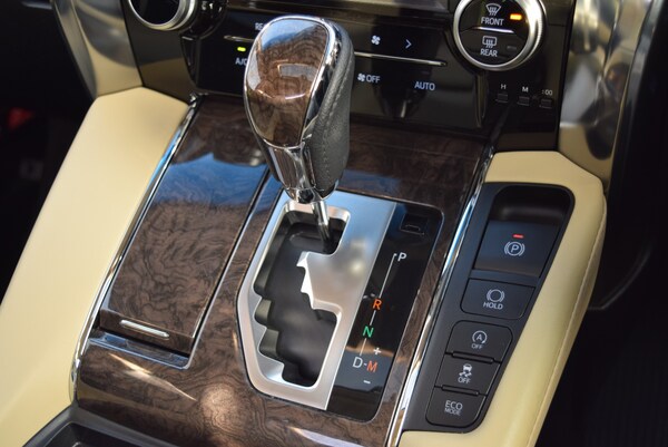 Used Toyota Alphard for sale - 73426227: Photo 52