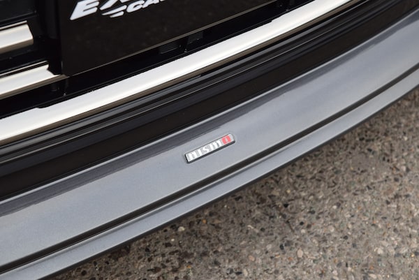 Used Nissan Elgrand 2015 for sale - 76288368: Photo 28