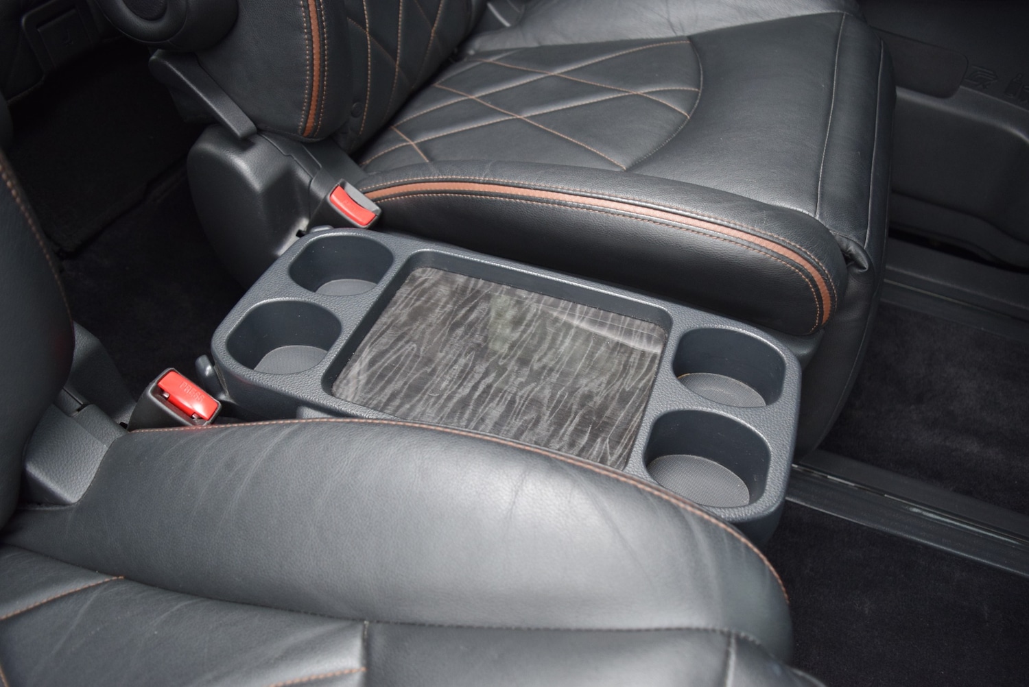 Used Nissan Elgrand 2015 for sale - 76288368: Photo 50