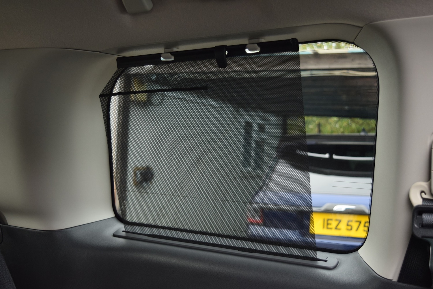 Used Nissan Elgrand 2015 for sale - 76288368: Photo 51