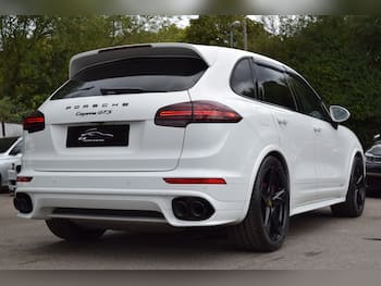 Used Porsche Cayenne 2016 for sale - 79649000: Photo