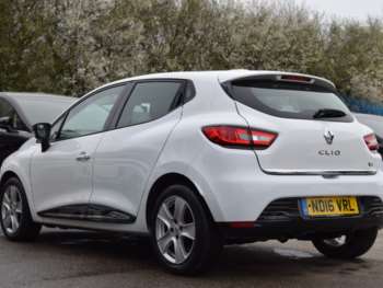 Used Renault Clio 2016 for sale - 74102146: Photo
