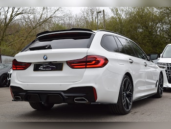 Used BMW 5 Series 2017 for sale - 78000037: Photo