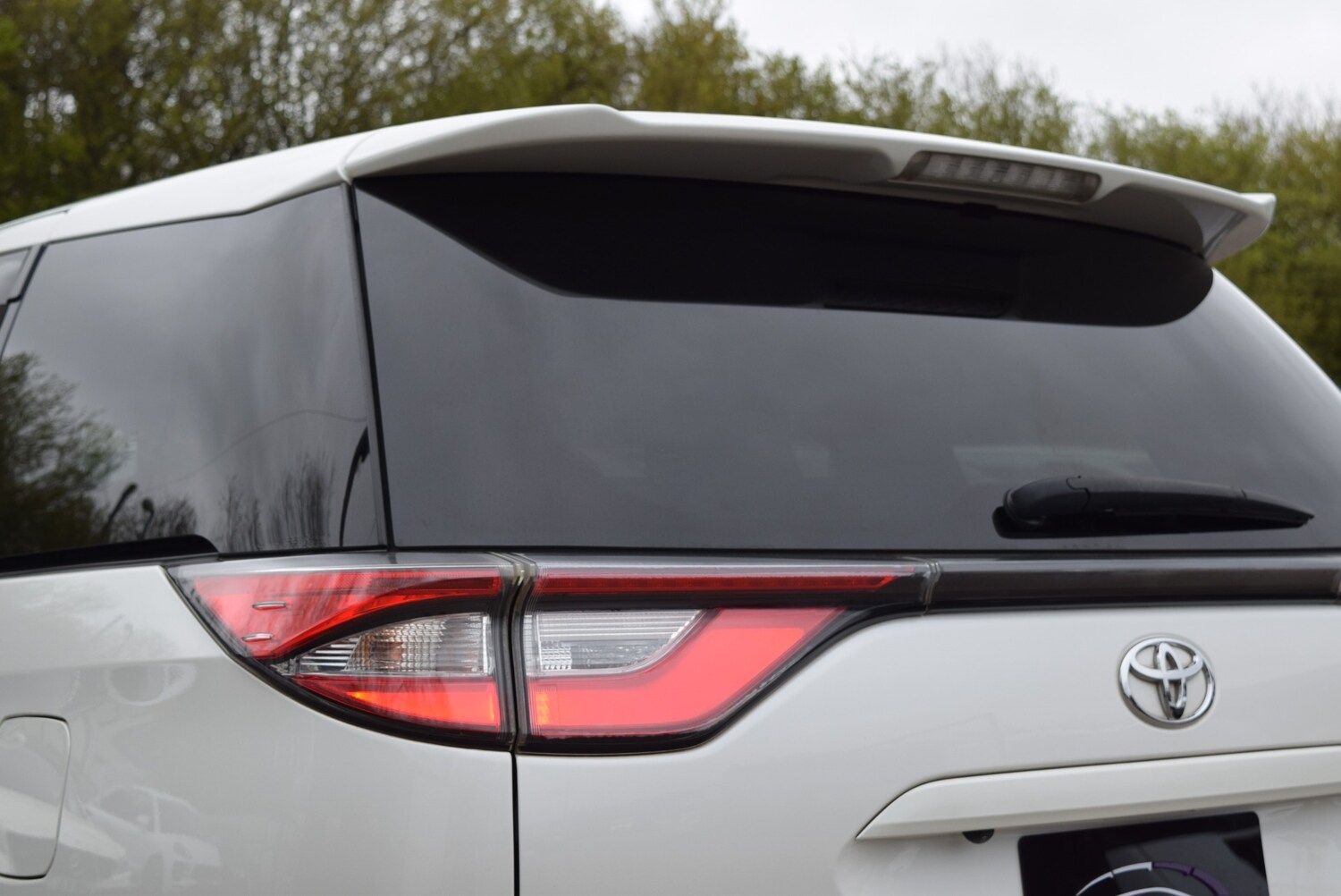 Used Toyota Estima 2025 for sale - 77998808: Photo 35