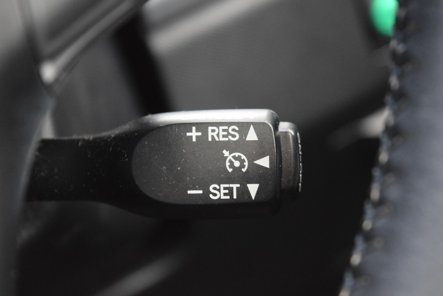 Used Toyota Estima 2025 for sale - 77998808: Photo 36