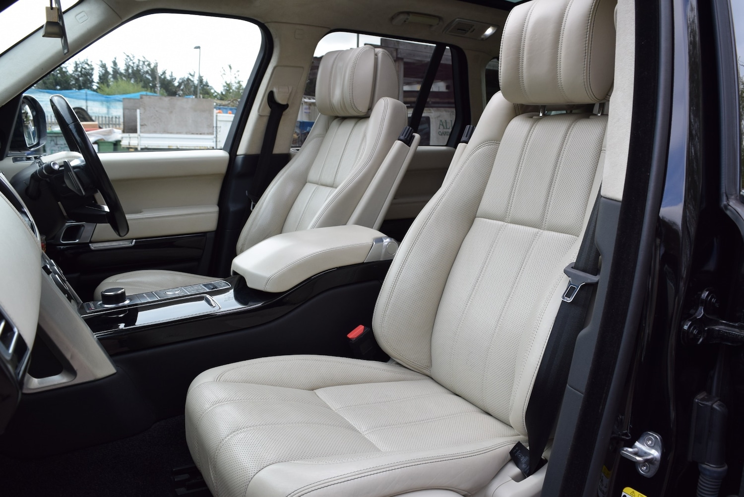 Used Land Rover Range Rover 2016 for sale - 76264281: Photo 10