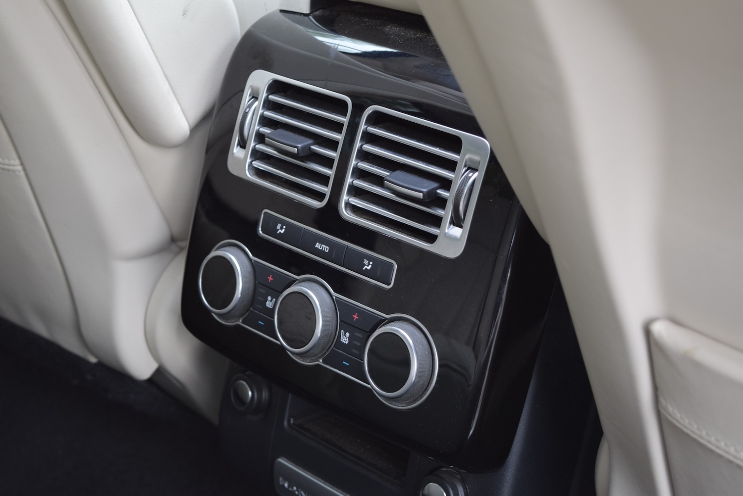 Used Land Rover Range Rover 2016 for sale - 76264281: Photo 41