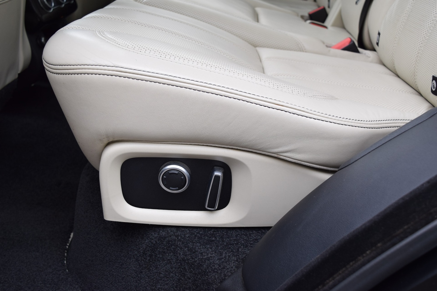 Used Land Rover Range Rover 2016 for sale - 76264281: Photo 45