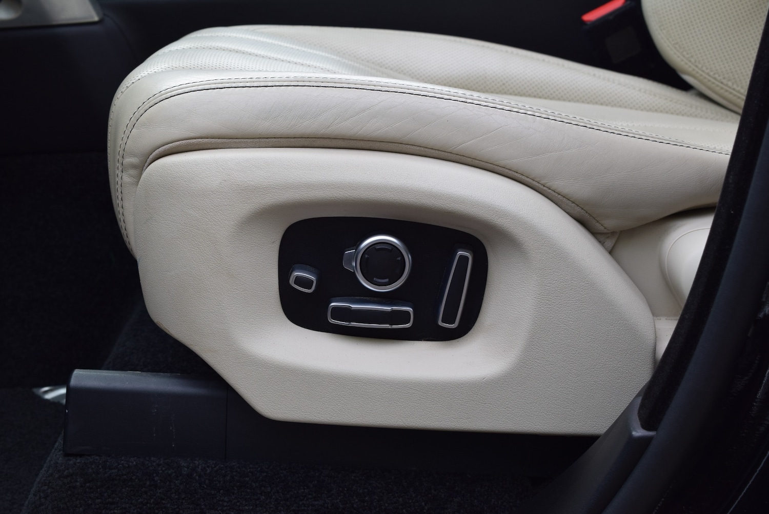 Used Land Rover Range Rover 2016 for sale - 76264281: Photo 48