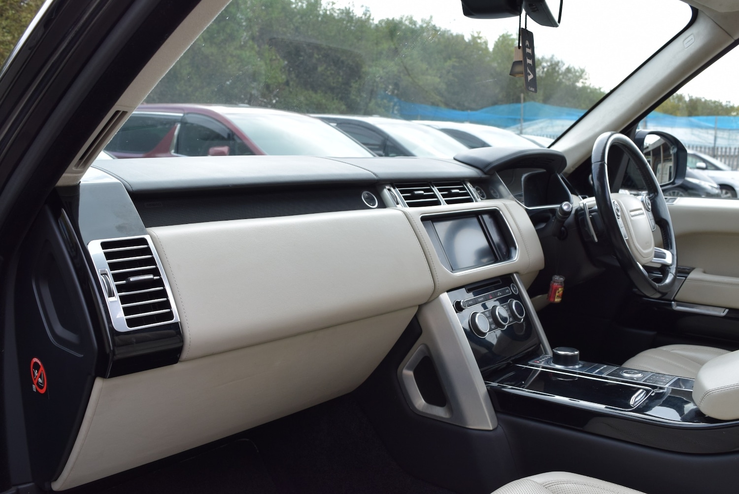 Used Land Rover Range Rover 2016 for sale - 76264281: Photo 50