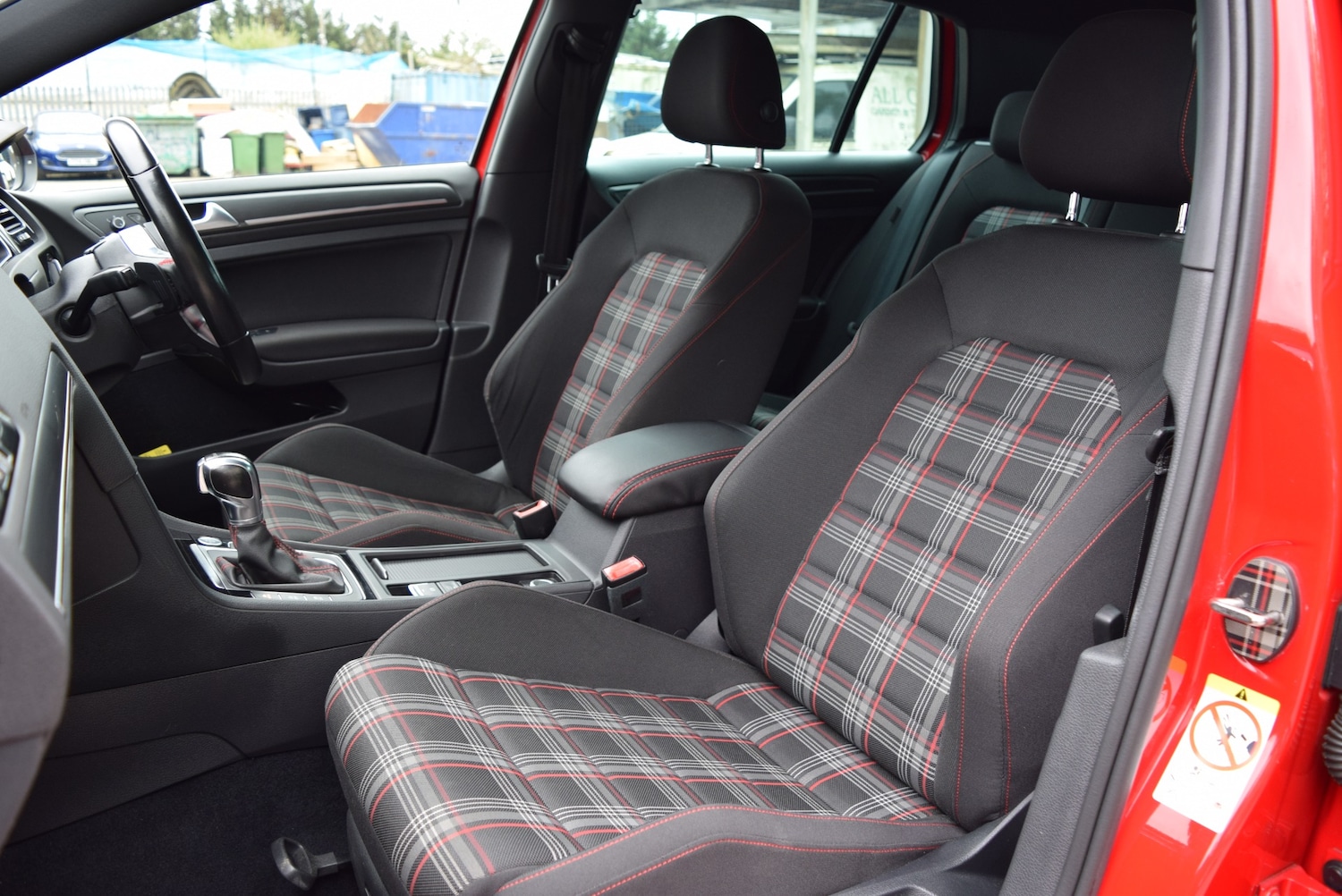 Used Volkswagen Golf 2017 for sale - 76288653: Photo 10