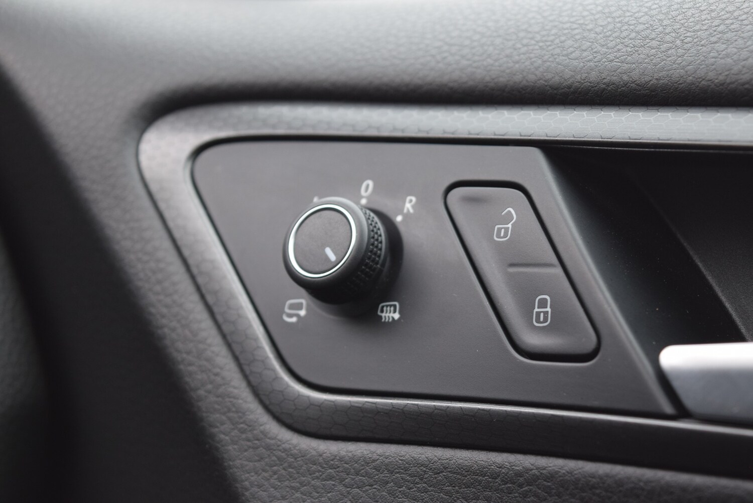 Used Volkswagen Golf 2017 for sale - 76288653: Photo 34