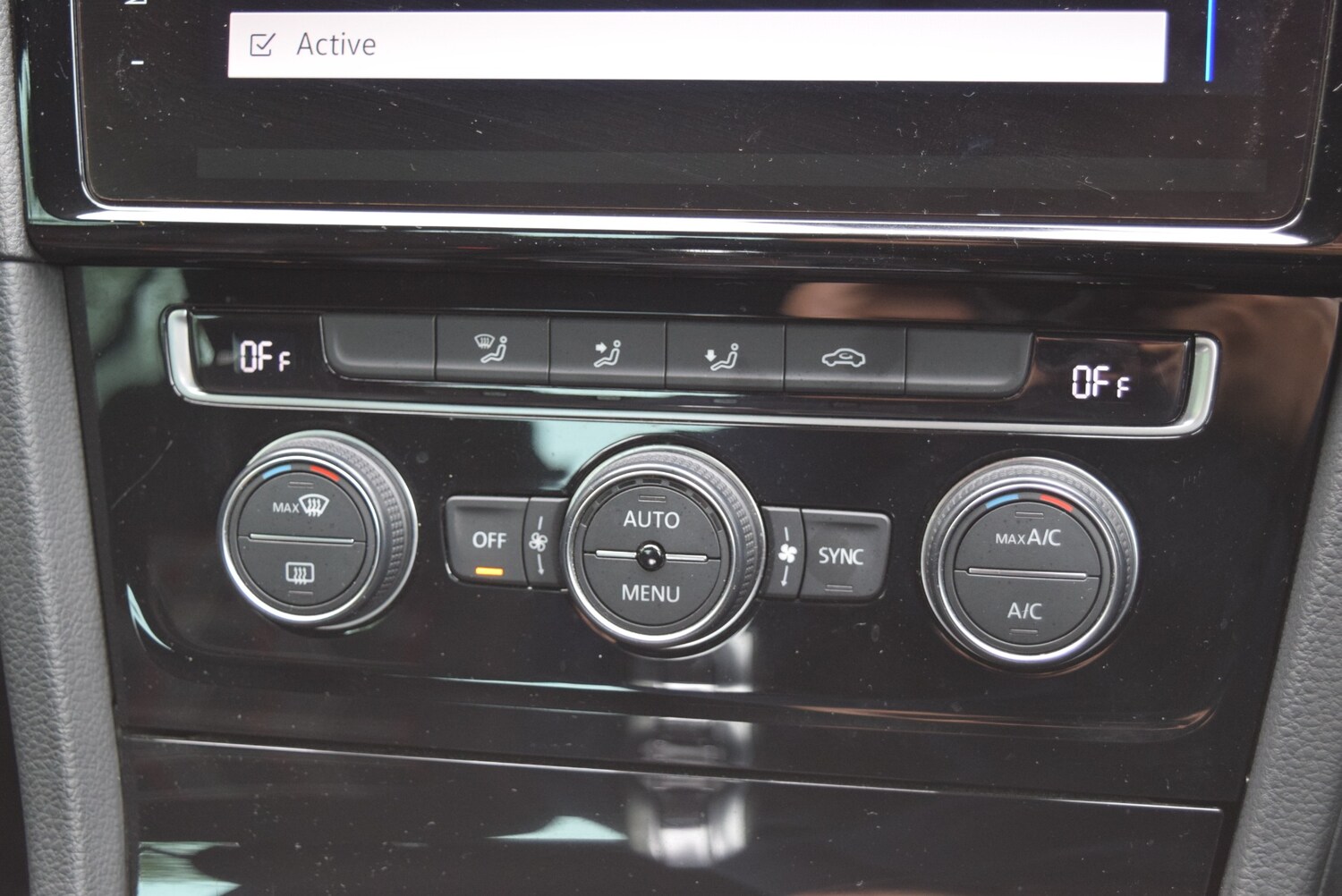 Used Volkswagen Golf 2017 for sale - 76288653: Photo 38