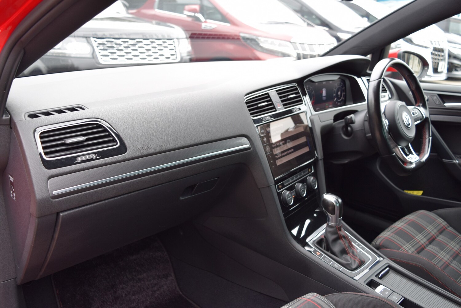 Used Volkswagen Golf 2017 for sale - 76288653: Photo 44