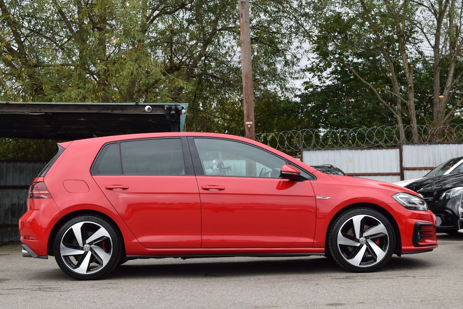 Used Volkswagen Golf 2017 for sale - 76288653: Photo 7
