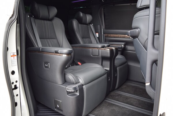 Used Toyota Alphard for sale - 73206253: Photo 11