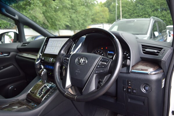 Used Toyota Alphard for sale - 73206253: Photo 82