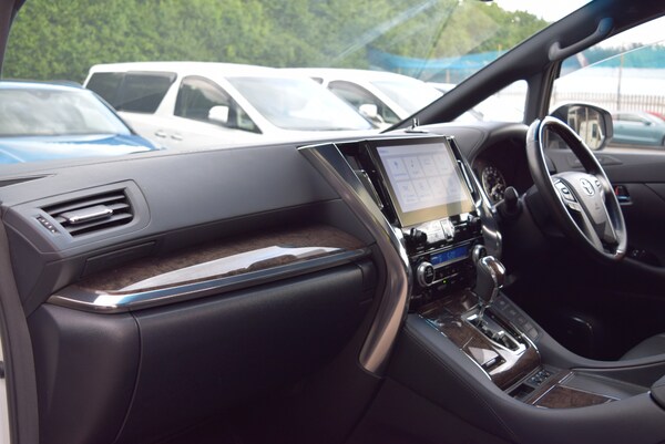 Used Toyota Alphard for sale - 73206253: Photo 92