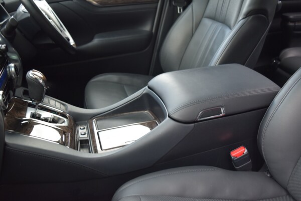 Used Toyota Alphard for sale - 73206253: Photo 95