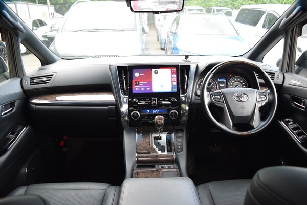 Used Toyota Alphard for sale - 73206253: Photo 97