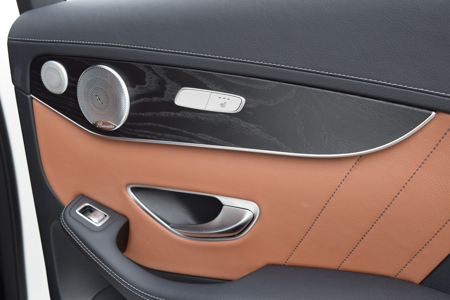 Used Mercedes-Benz GLC 2020 for sale - 76287033: Photo 47