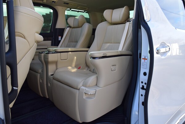 Used Toyota Alphard for sale - 73426164: Photo 12
