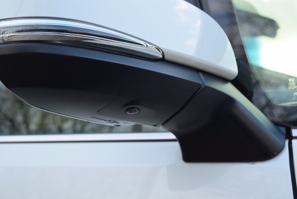 Used Toyota Alphard for sale - 73426164: Photo 32