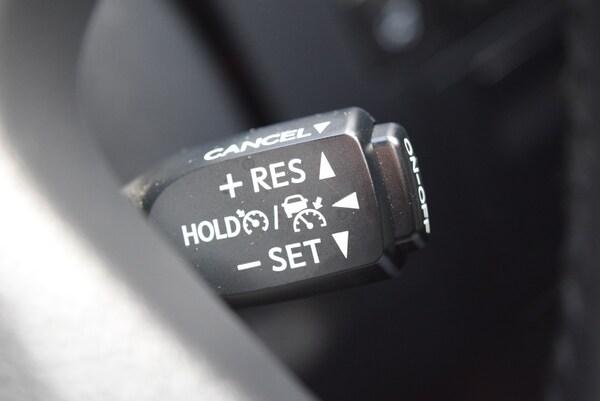 Used Toyota Alphard for sale - 73426164: Photo 44