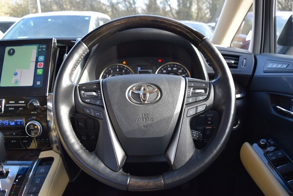 Used Toyota Alphard for sale - 73426164: Photo 50