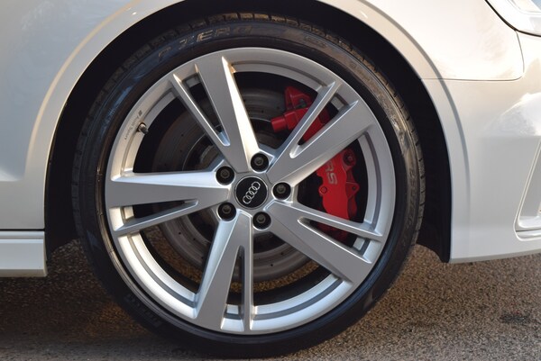 Used Audi RS3 2018 for sale - 74394536: Photo 41